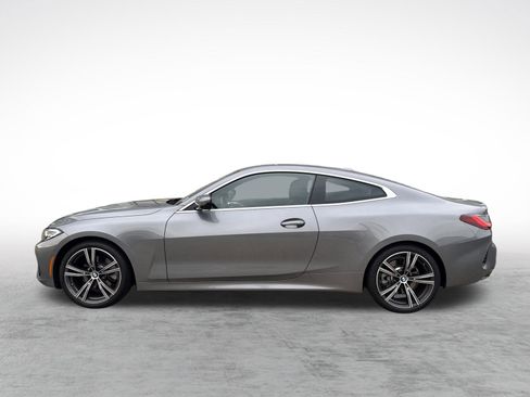 Used 2024 BMW 430i xDrive Coupe w/ Premium Package image 5