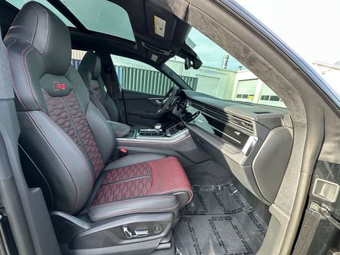 Used 2026 Audi RS Q8 performance image 30