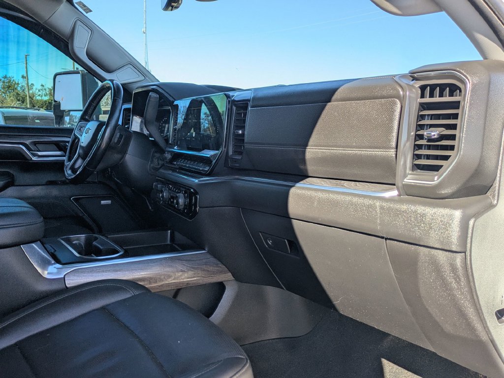 Used 2024 Chevrolet Silverado 2500 LTZ w/ LTZ Premium Package AWD/4WD image 30