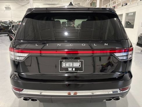 Used 2025 Lincoln Aviator Reserve w/ Illumination Package AWD/4WD image 6