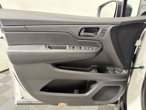 New 2026 Honda Odyssey EX-L image 11