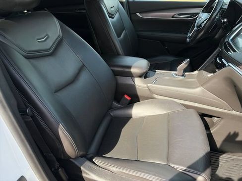 Used 2019 Cadillac XT5 Premium Luxury AWD/4WD image 40