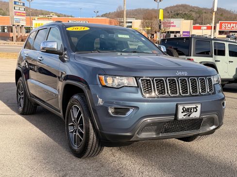 Used 2021 Jeep Grand Cherokee Limited w/ Luxury Group II image 10