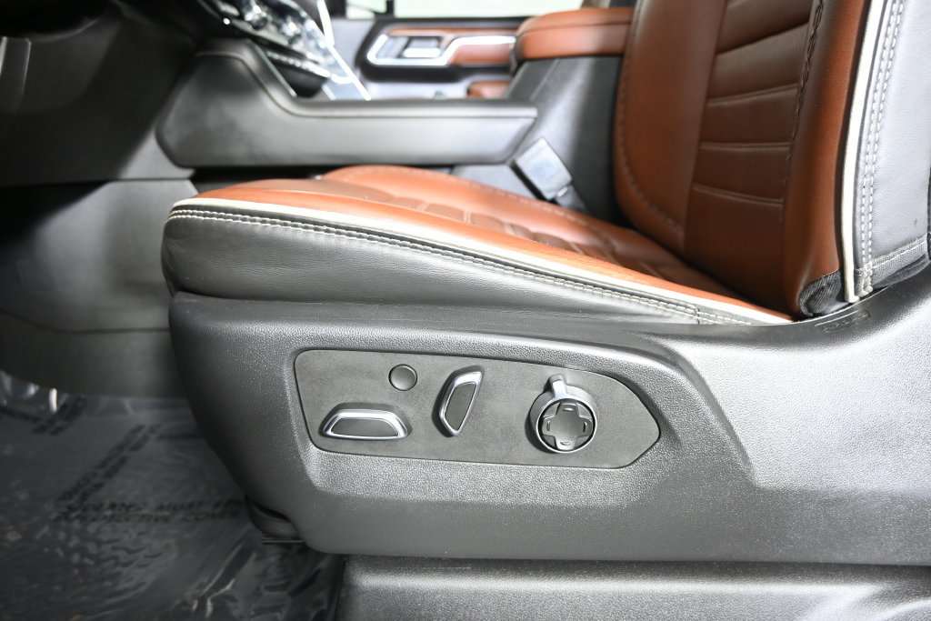 Used 2024 GMC Sierra 3500 Denali Ultimate AWD/4WD image 20