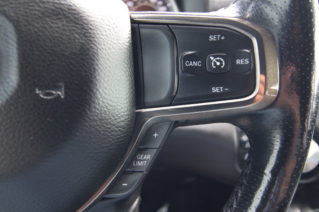 Used 2020 RAM 1500 Sport w/ Level 2 Equipment Goup w/2_L AWD/4WD image 22