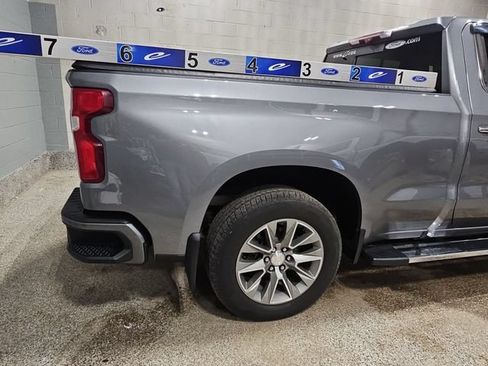 Used 2020 Chevrolet Silverado 1500 High Country w/ Technology Package AWD/4WD image 36