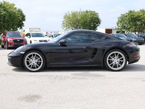 Used 2019 Porsche 718 Cayman RWD image 8