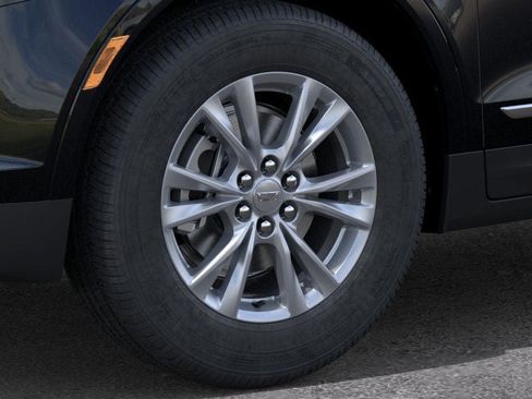 New 2025 Cadillac XT5 Luxury image 9