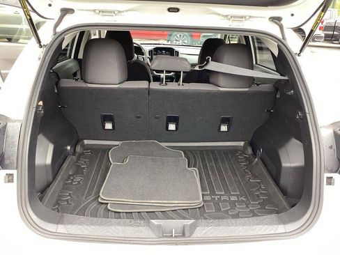 Used 2025 Subaru Crosstrek 2.5i Premium AWD/4WD image 22