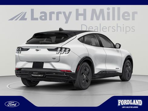 Used 2023 Ford Mustang Mach-E Select AWD/4WD image 2