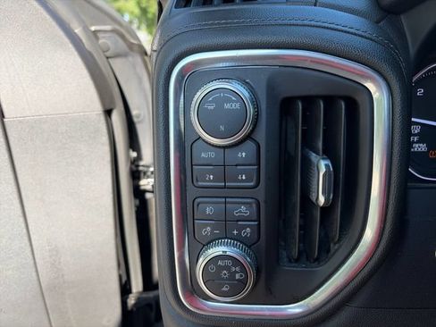 Used 2021 GMC Sierra 1500 SLT AWD/4WD image 12