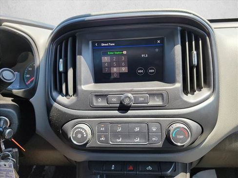 Used 2022 Chevrolet Colorado W/T w/ WT Convenience Package RWD image 17