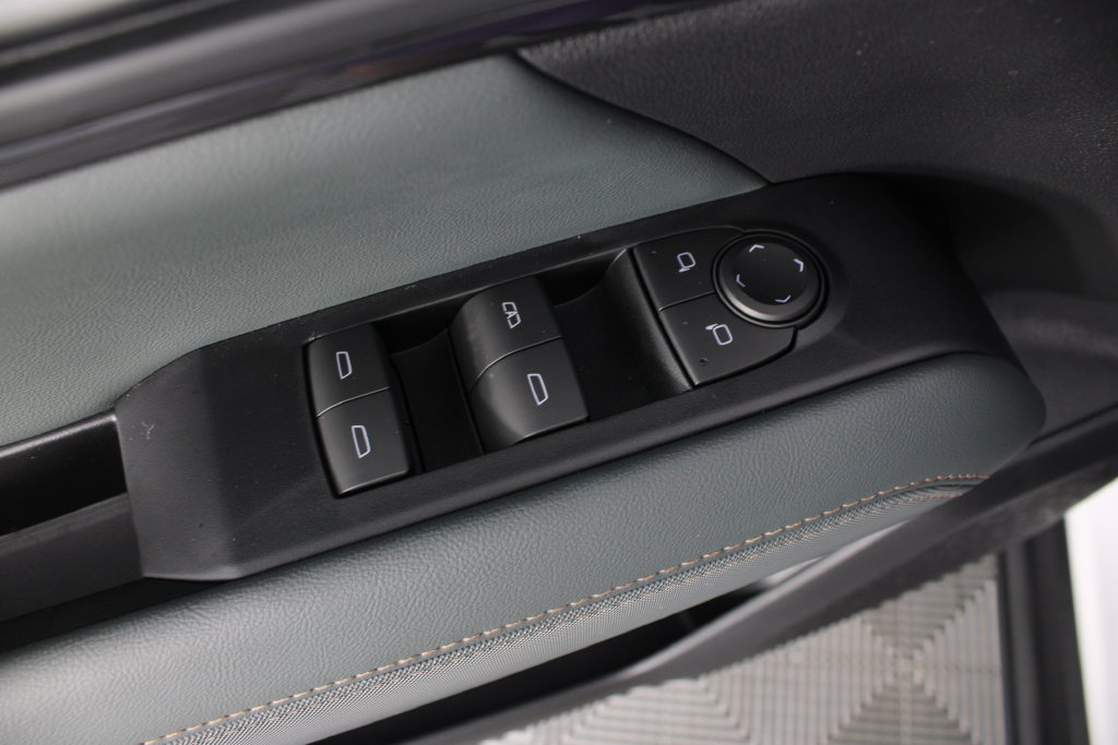 New 2027 GMC Terrain AT4 AWD/4WD image 14