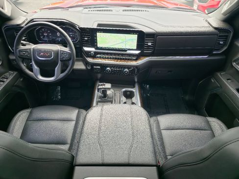 Certified 2024 GMC Sierra 1500 Elevation w/ Elevation Premium Package AWD/4WD image 13