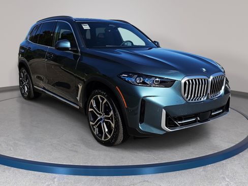 New 2026 BMW X5 xDrive40i w/ Executive Package AWD/4WD image 3