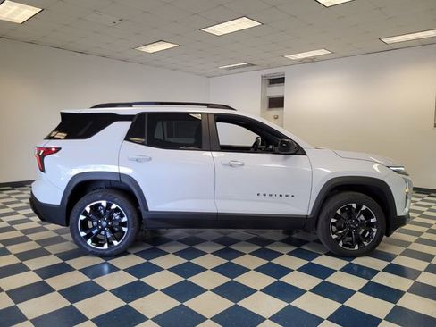 New 2026 Chevrolet Equinox RS w/ Convenience Package III image 11