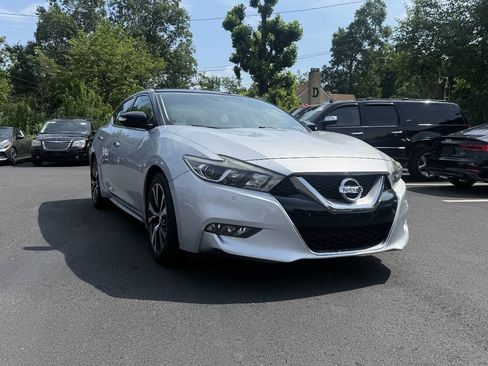 Used 2017 Nissan Maxima 3.5 SL FWD image 1