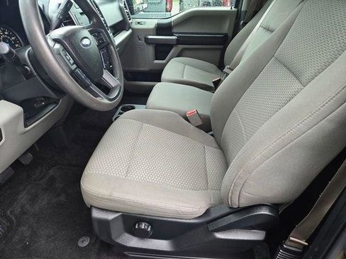 Used 2016 Ford F150 XLT RWD image 13