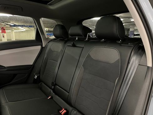 New 2026 Volkswagen Taos SE AWD/4WD image 23
