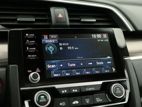 Used 2019 Honda Civic EX image 13