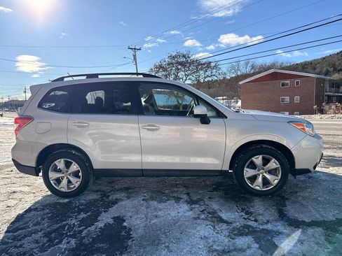 Used 2014 Subaru Forester 2.5i Limited image 4