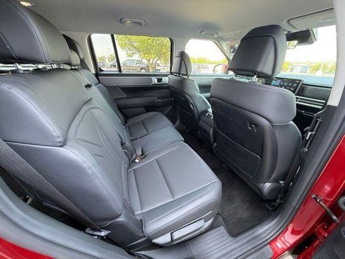 Used 2026 Hyundai Santa Fe SEL AWD/4WD image 4