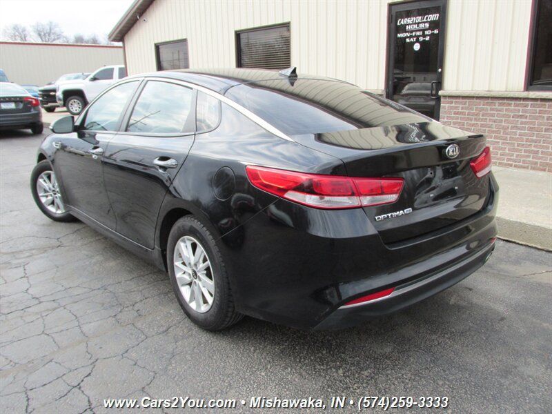 Used 2016 Kia Optima LX FWD image 3