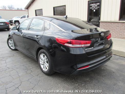 Used 2016 Kia Optima LX image 3