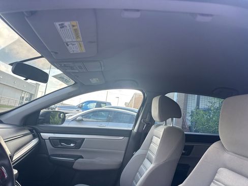 Used 2019 Honda CR-V LX image 8