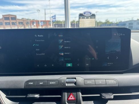 New 2025 Kia K4 LXS image 31