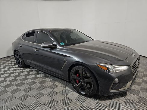 Used 2020 Genesis G70 3.3T w/ Sport Package RWD image 4