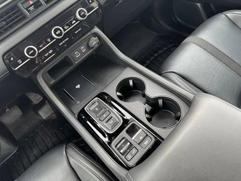 Used 2023 Honda Pilot EX-L image 16