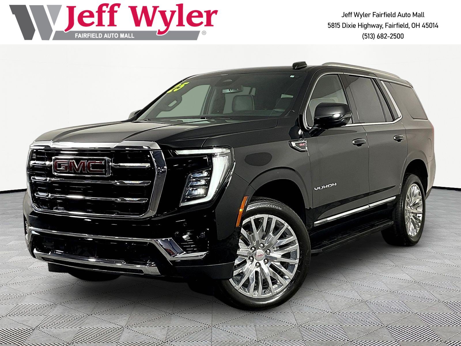 Used 2025 GMC Yukon Elevation AWD/4WD image 1