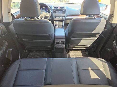 Used 2015 Subaru Outback 2.5i Limited AWD/4WD image 23
