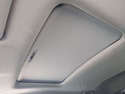 Certified 2025 Honda HR-V EX-L image 28