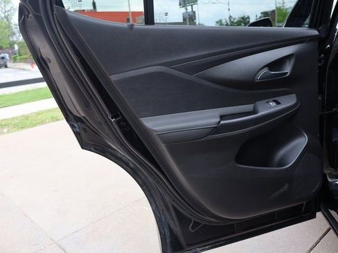 Used 2025 Buick Envista Sport Touring FWD image 18
