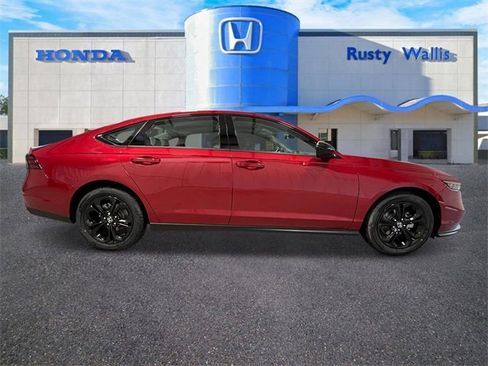 New 2025 Honda Accord SE image 2