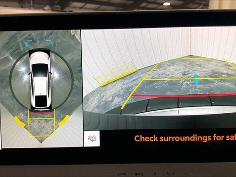 New 2026 Toyota Prius XSE Premium FWD image 21