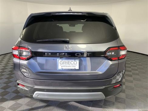 Used 2025 Honda Pilot EX-L image 7