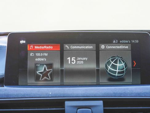 Used 2019 BMW M4 CS image 23