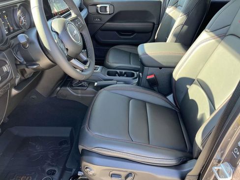 New 2026 Jeep Wrangler Rubicon image 10