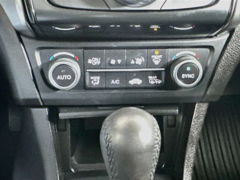 Used 2019 Acura ILX FWD image 23