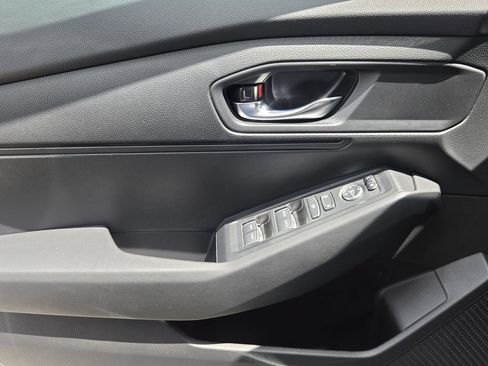 Used 2025 Honda Accord LX image 26
