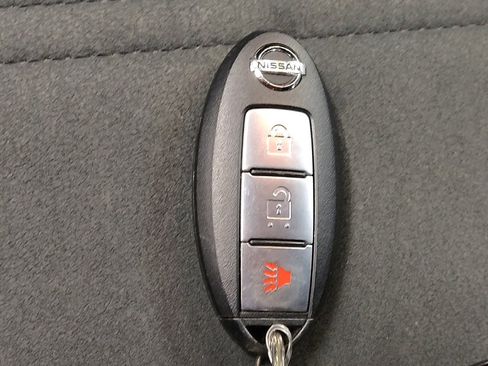 Used 2015 Nissan Juke NISMO image 32