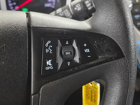 Used 2017 Chevrolet Equinox LS FWD image 31