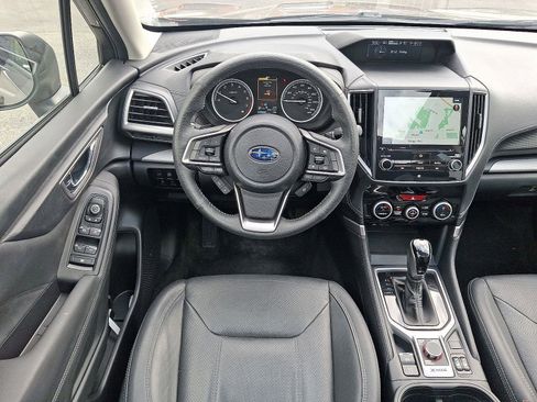 Used 2021 Subaru Forester Limited image 12