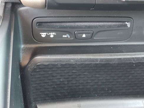 Used 2019 RAM 1500 Laramie AWD/4WD image 20