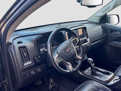 Used 2022 GMC Canyon Denali AWD/4WD image 9