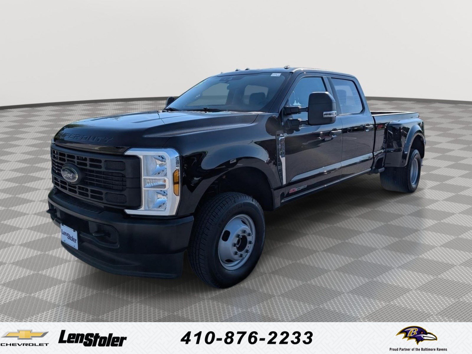 Used 2025 Ford F350 XL w/ 360-Degree Camera Package AWD/4WD image 1
