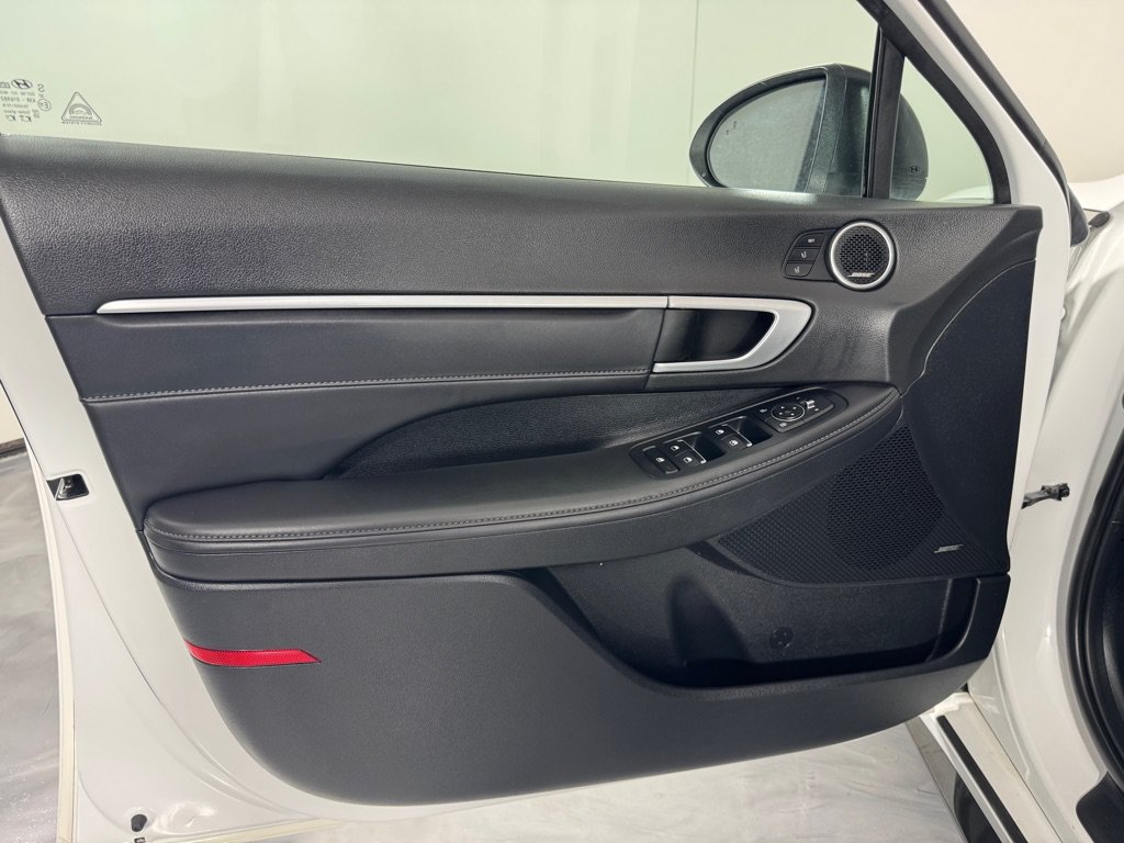 Used 2022 Hyundai Sonata Limited FWD image 7
